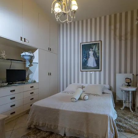 Villa Marilyn Manor, Exclusive Hideway, By Thinkvilla