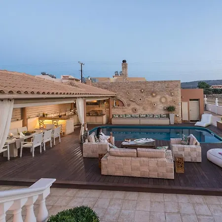 Villa Marilyn Manor, Exclusive Hideway, By Thinkvilla Gouvai